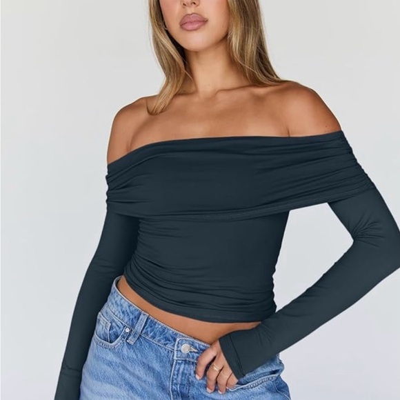 Off-Shoulder Top - Picture 2 of 5